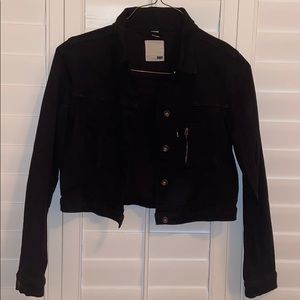 Levi’s Cropped Black Denim Jacket